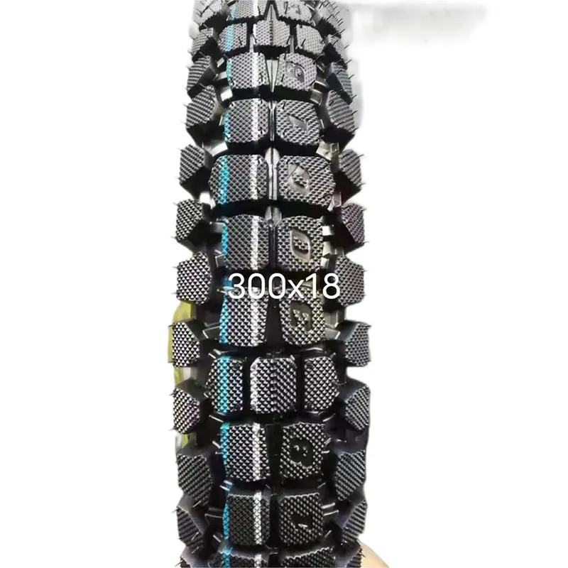 Comment puis-je faire durer mes pneus de moto?